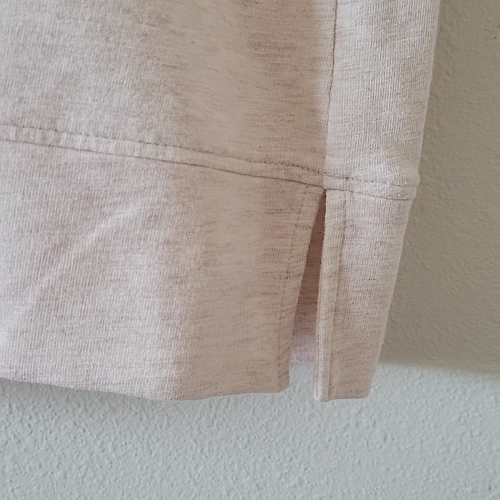 Chico's Zenergy Heathered Blush Chloe Asymmetrical Zip Tunic Sweatshirt Size XL - Picture 4 of 8
